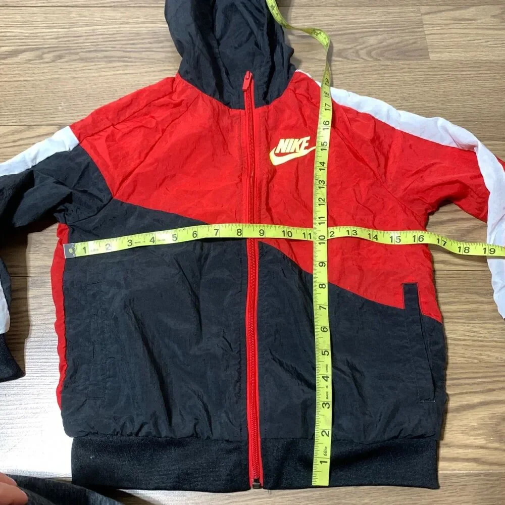 Nike Spellout Hooded Windbreaker Full Zip Boys‎ Size XS Red Black White